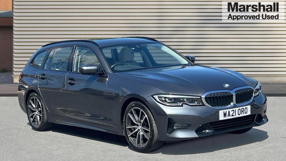 Main listing image - BMW 3 Series Touring