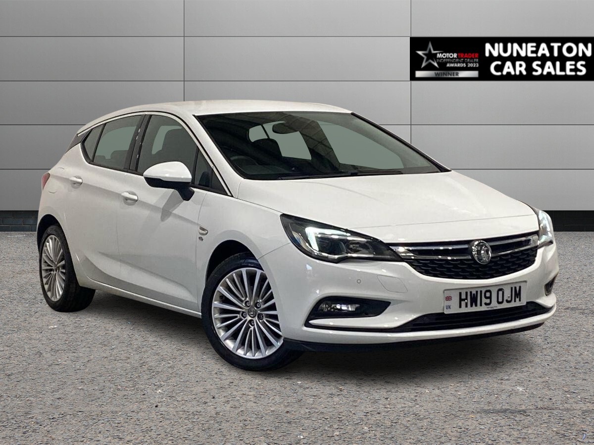 Main listing image - Vauxhall Astra