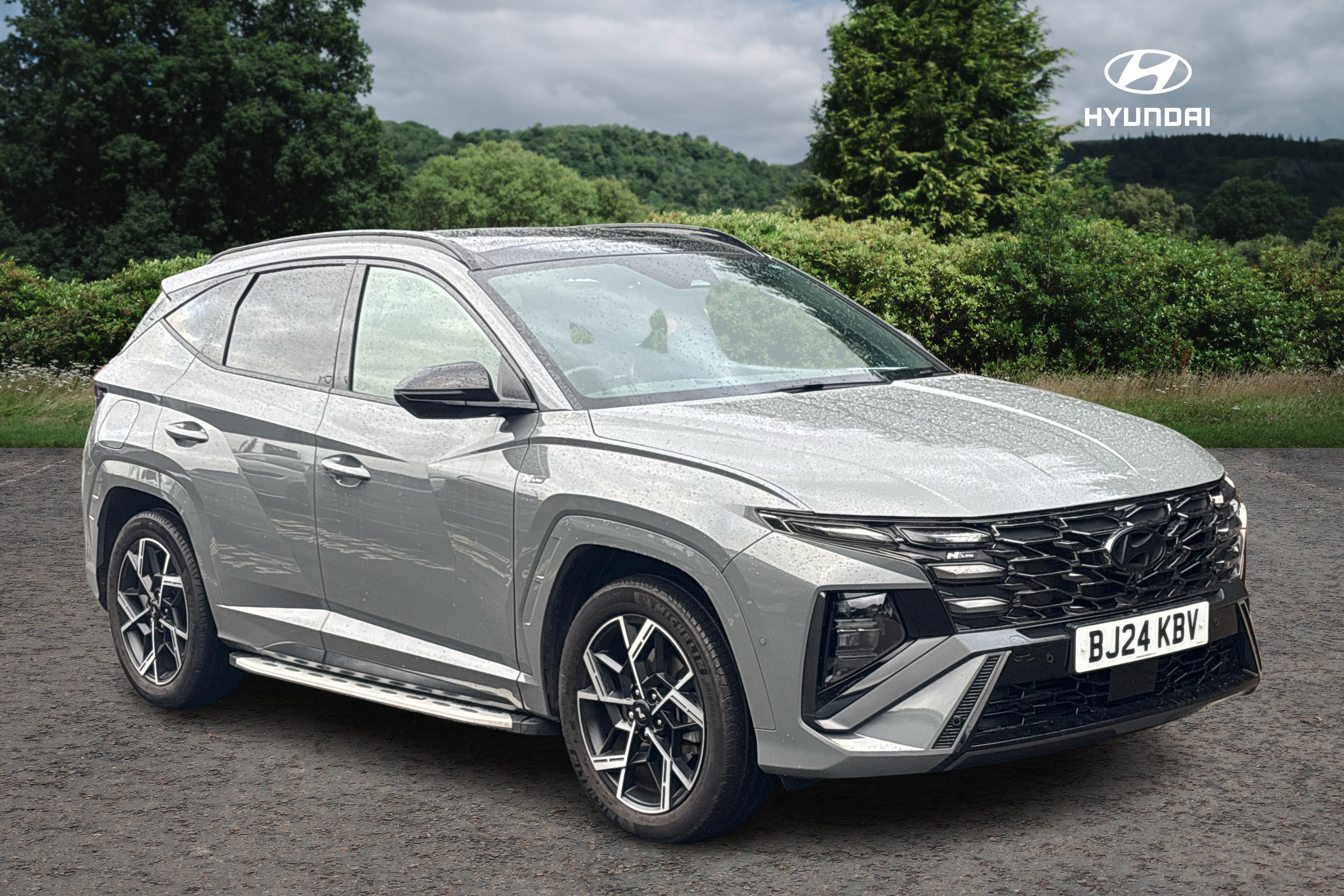 Main listing image - Hyundai Tucson