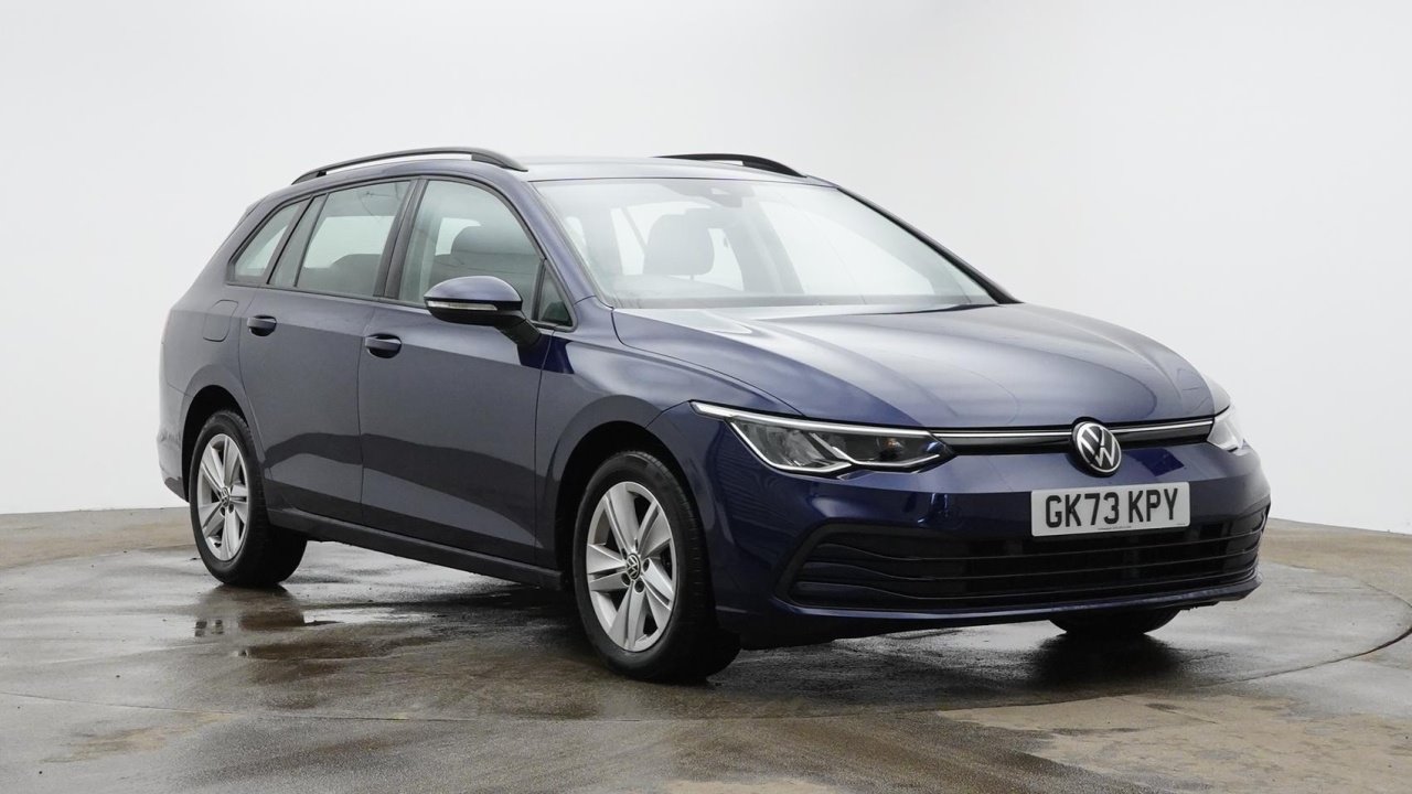 Main listing image - Volkswagen Golf Estate