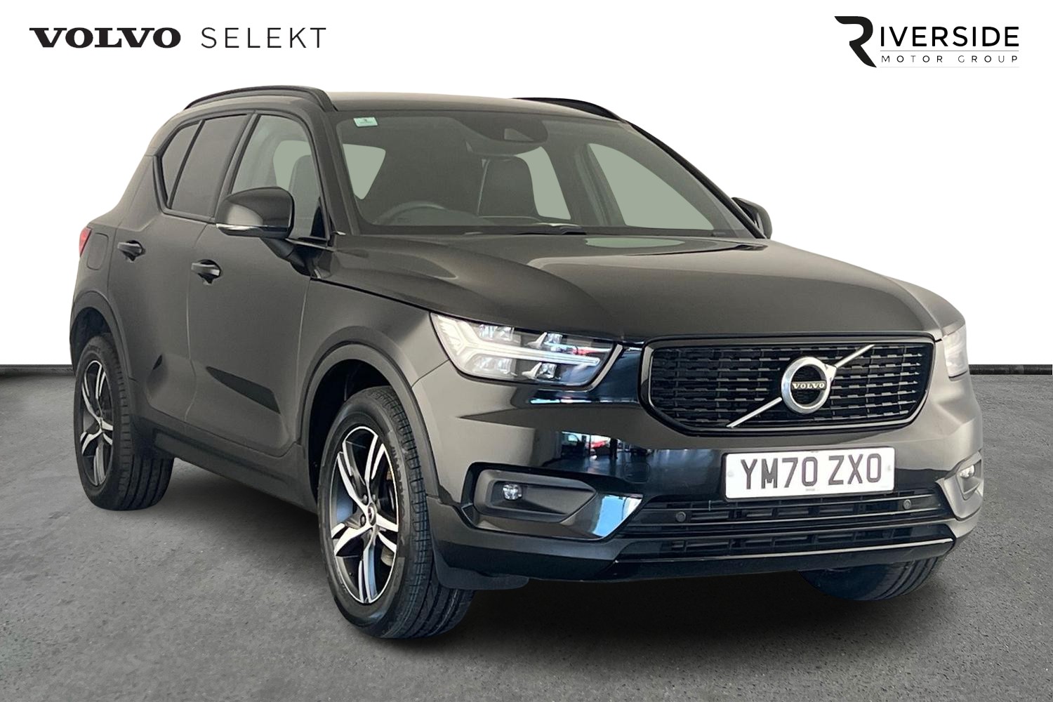 Main listing image - Volvo XC40