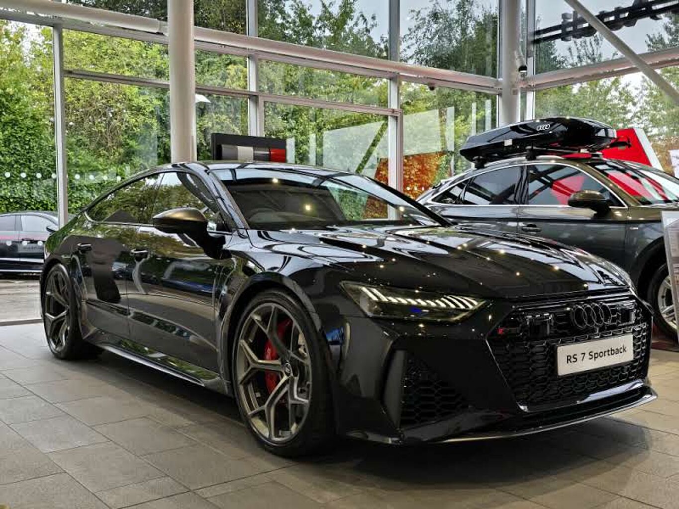 Main listing image - Audi RS7