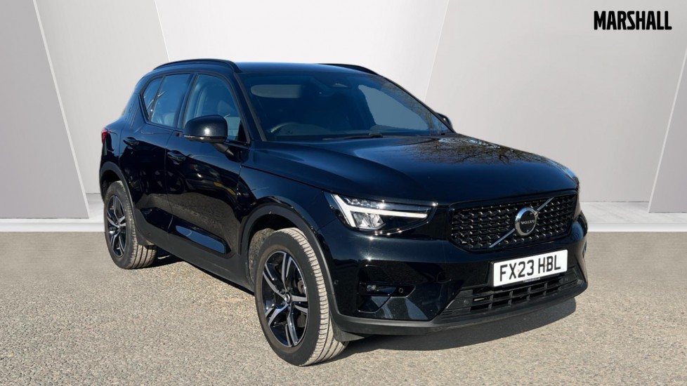 Main listing image - Volvo XC40