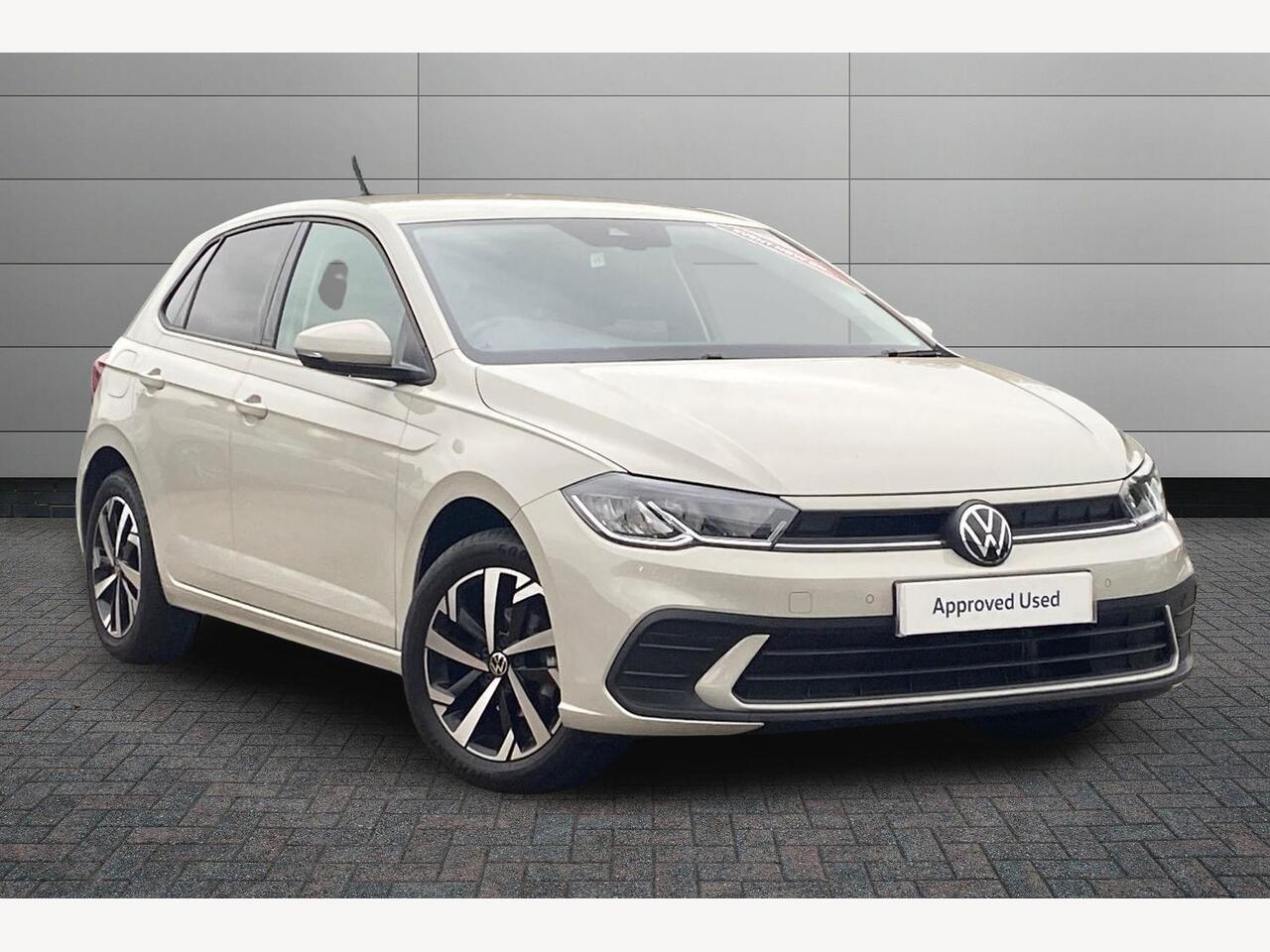 Main listing image - Volkswagen Polo