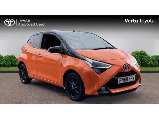 Main listing image - Toyota Aygo