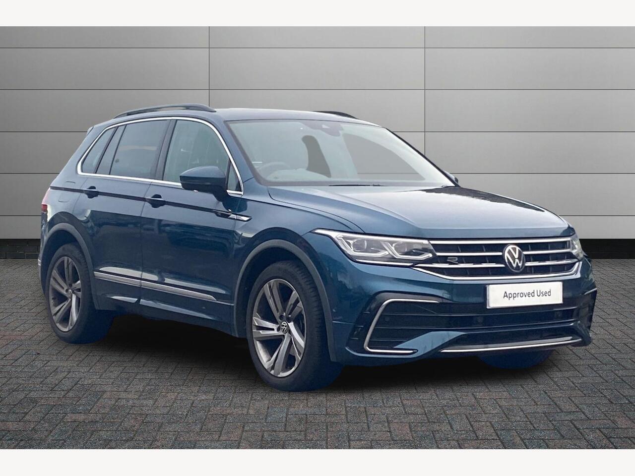 Main listing image - Volkswagen Tiguan