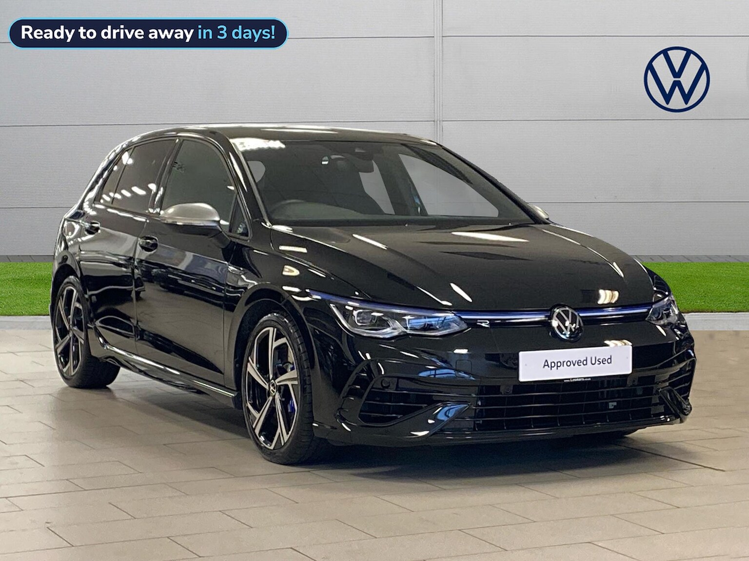 Main listing image - Volkswagen Golf R