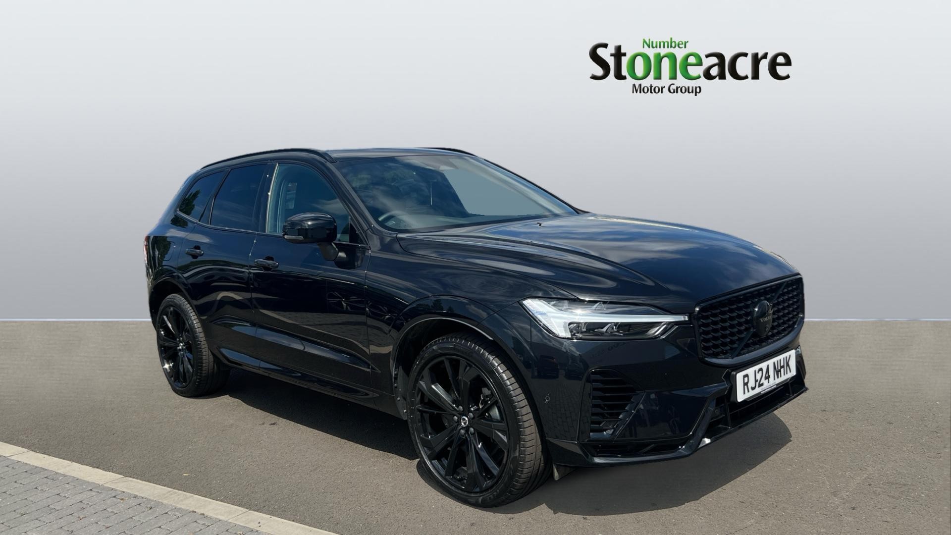 Main listing image - Volvo XC60