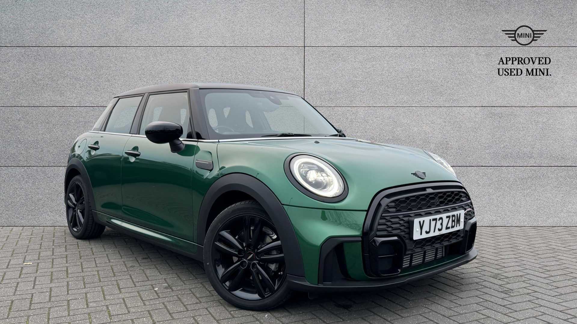 Main listing image - MINI Hatchback 5dr