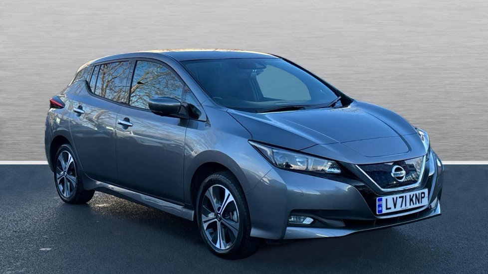 Main listing image - Nissan Leaf