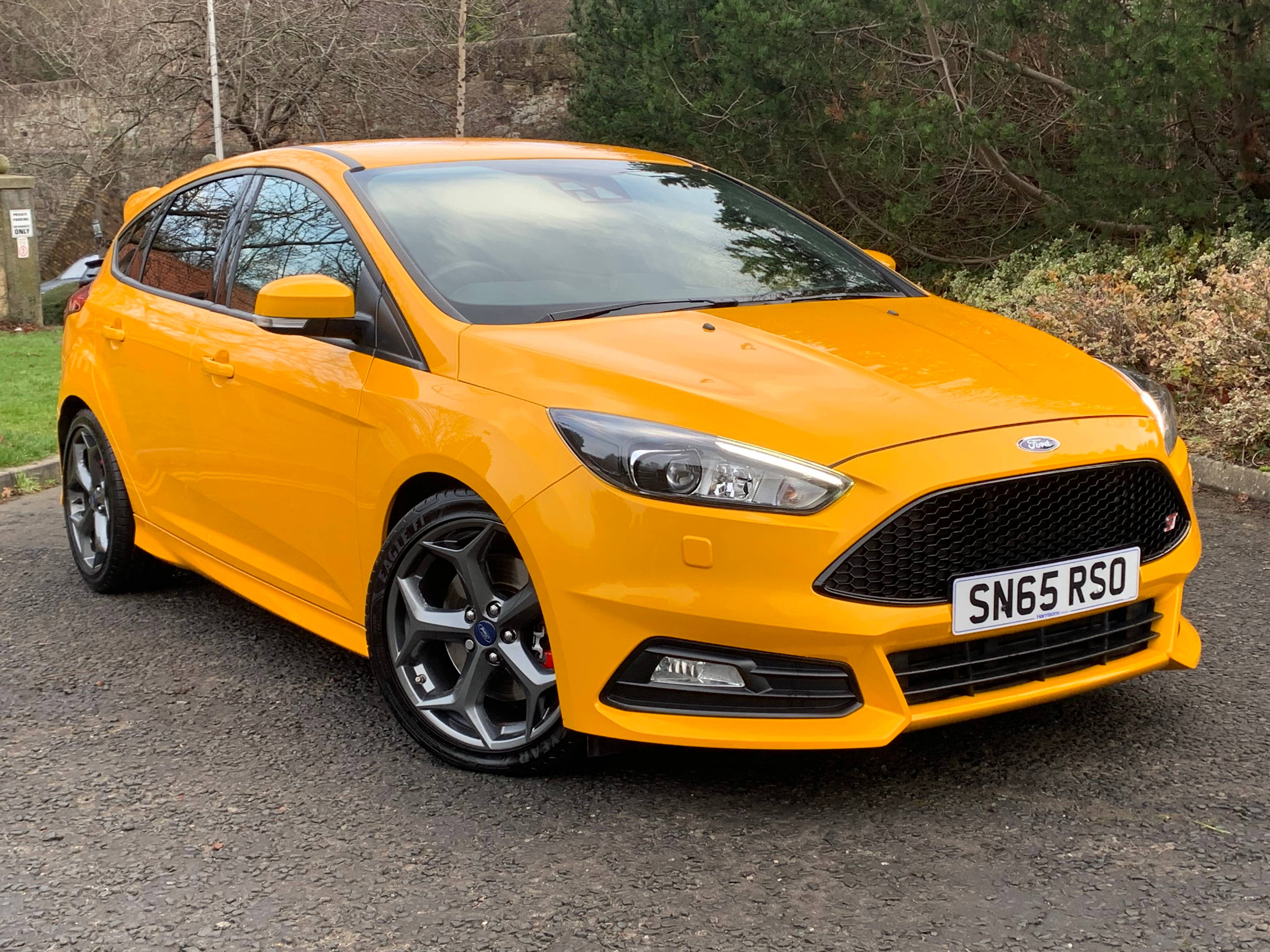 Main listing image - Ford Focus ST