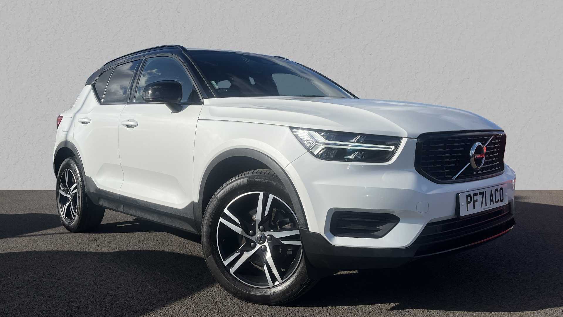 Main listing image - Volvo XC40