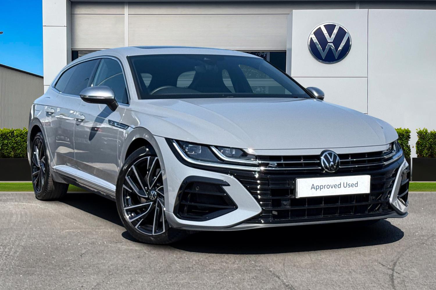 Main listing image - Volkswagen Arteon Shooting Brake