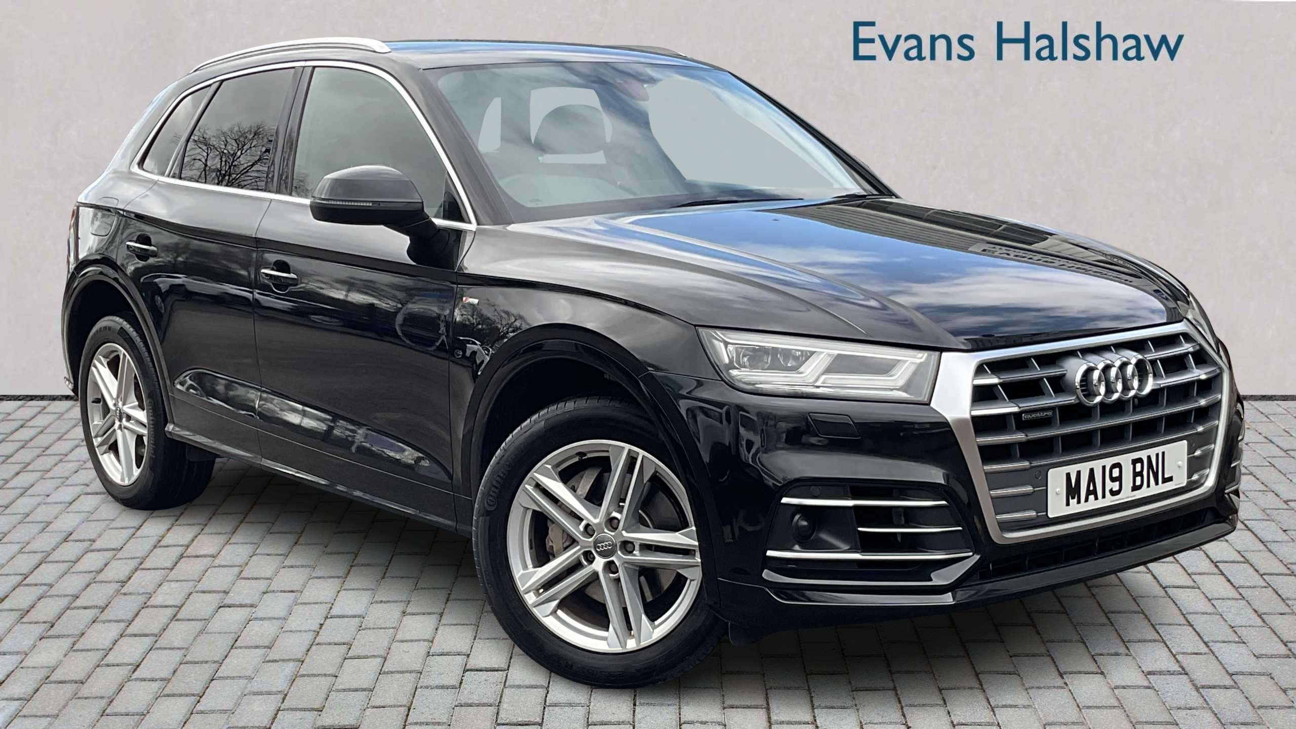 Main listing image - Audi Q5