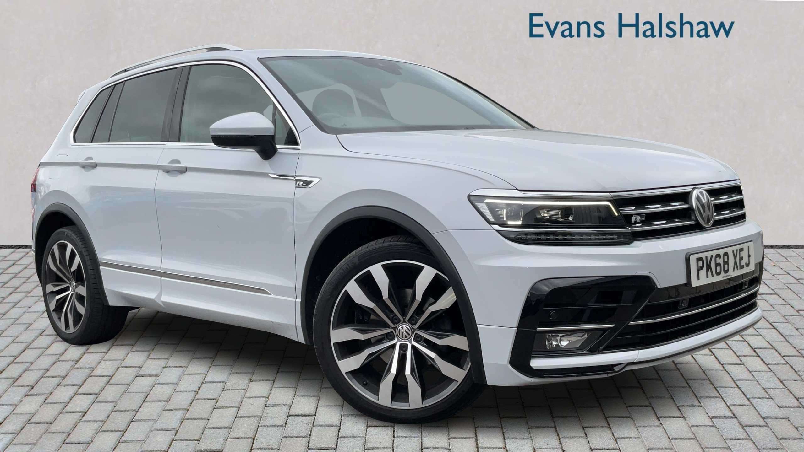 Main listing image - Volkswagen Tiguan