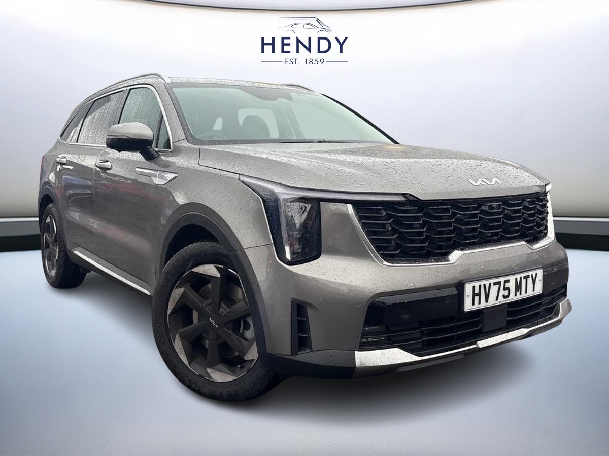 Main listing image - Kia Sorento