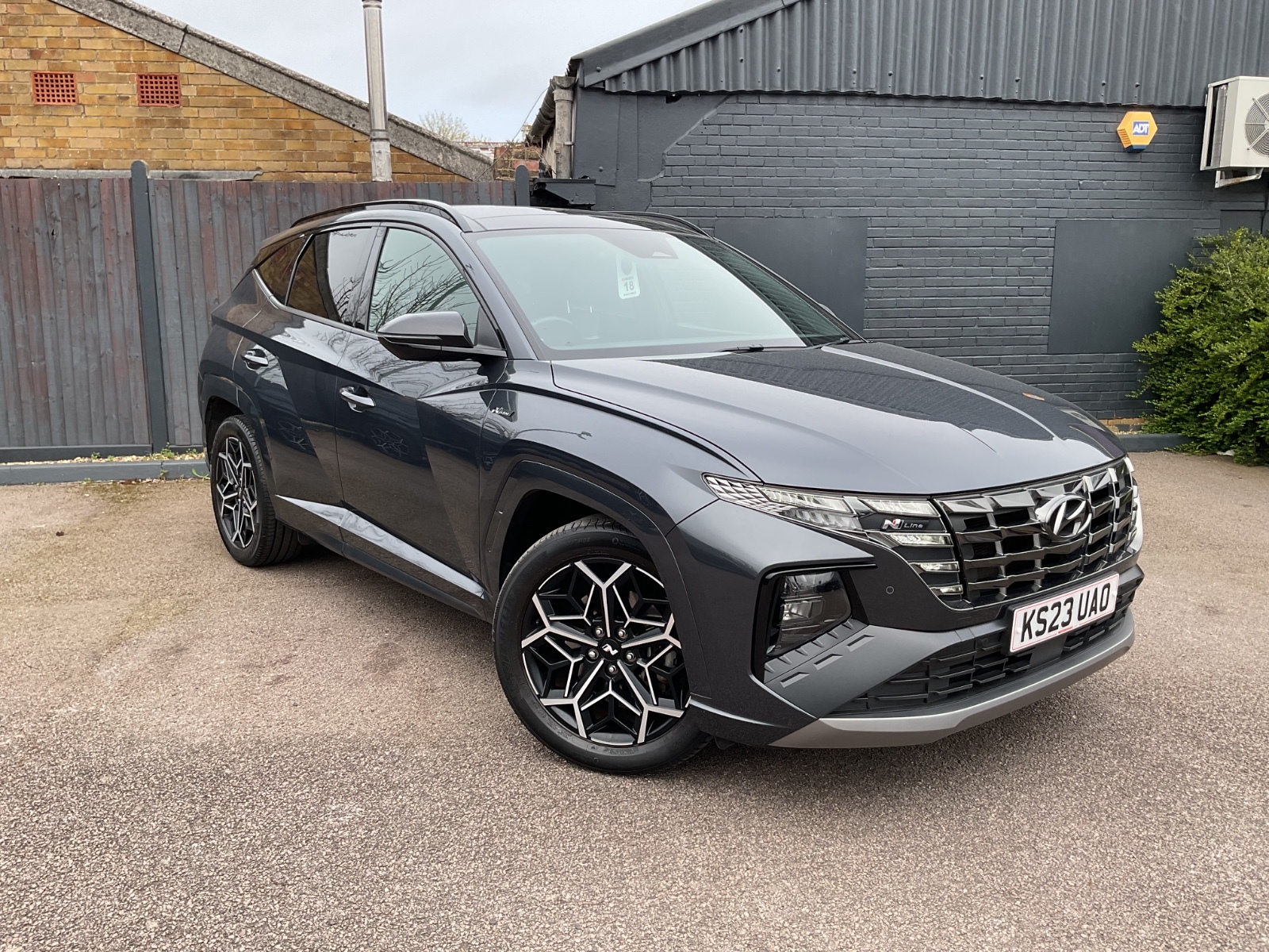 Main listing image - Hyundai Tucson