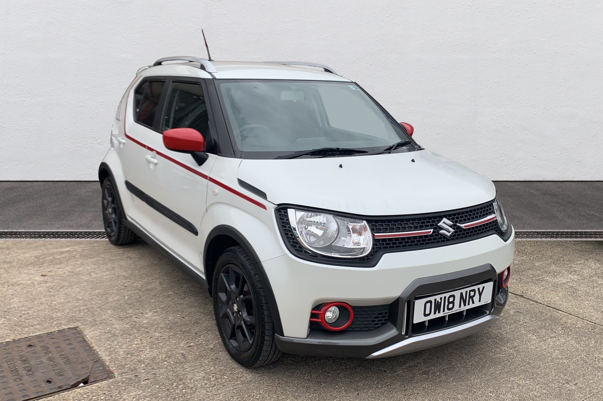 Main listing image - Suzuki Ignis