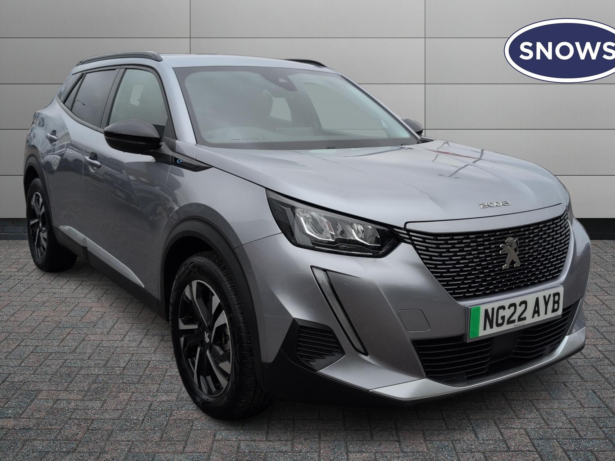 Main listing image - Peugeot e-2008