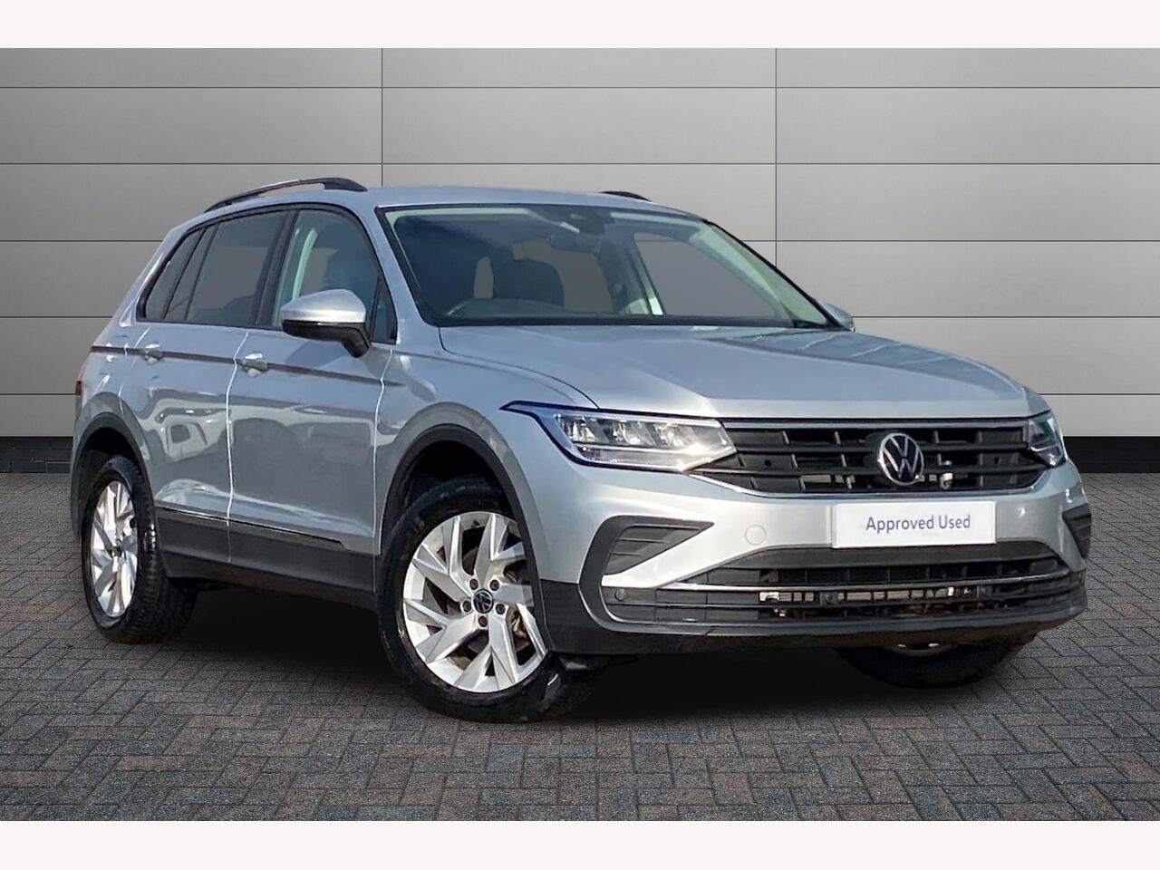 Main listing image - Volkswagen Tiguan
