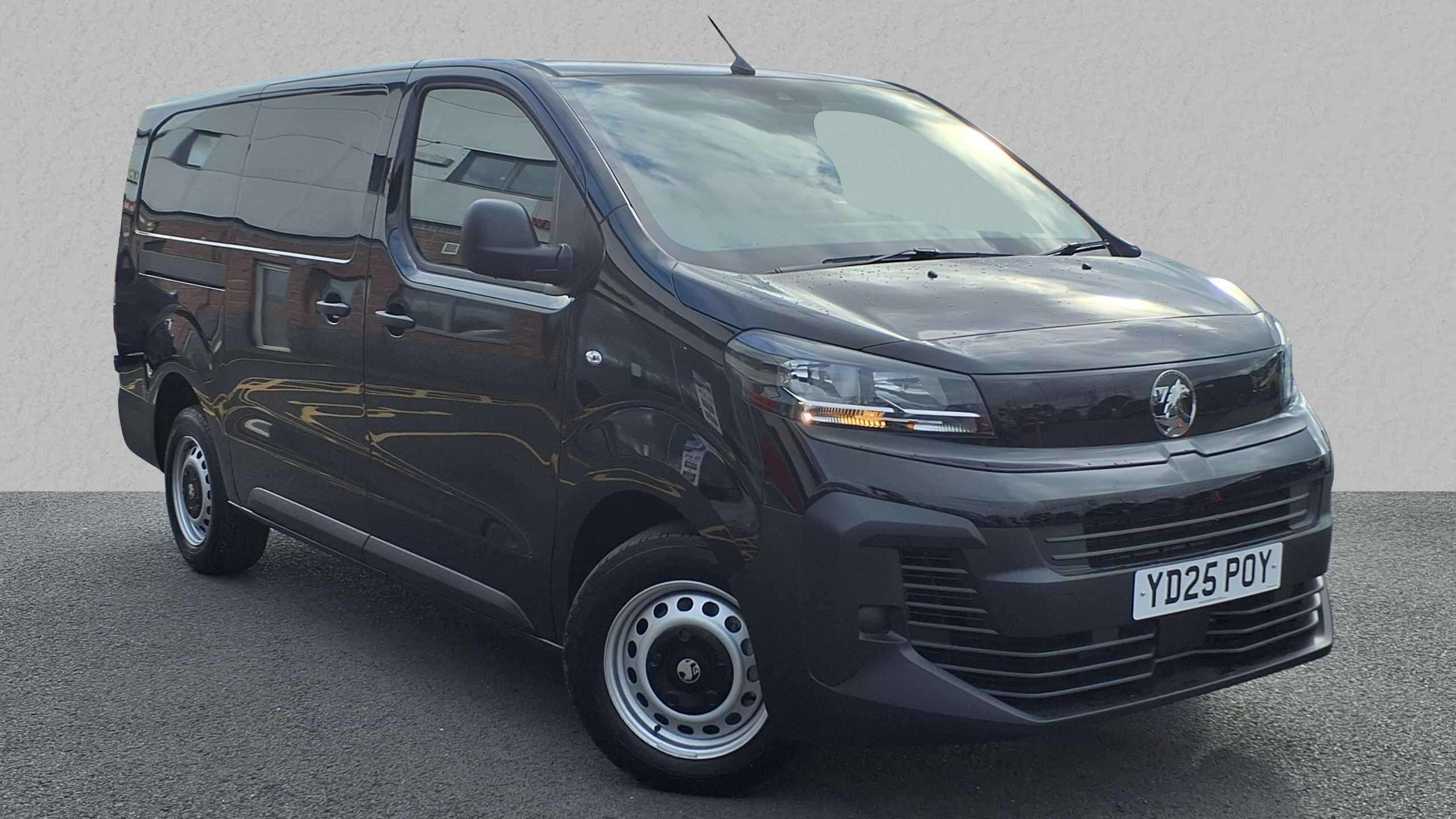 Main listing image - Vauxhall Vivaro