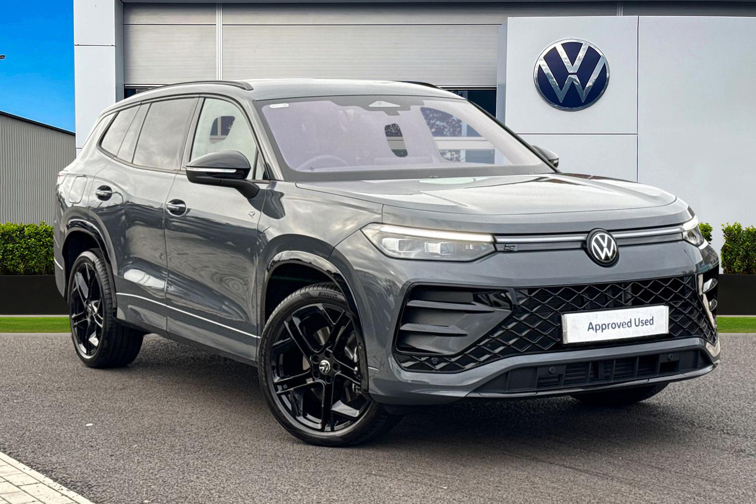 Main listing image - Volkswagen Tayron