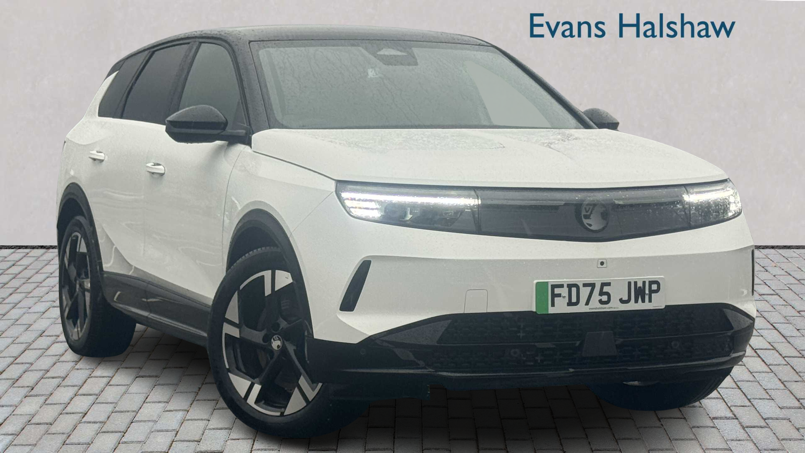 Main listing image - Vauxhall Grandland