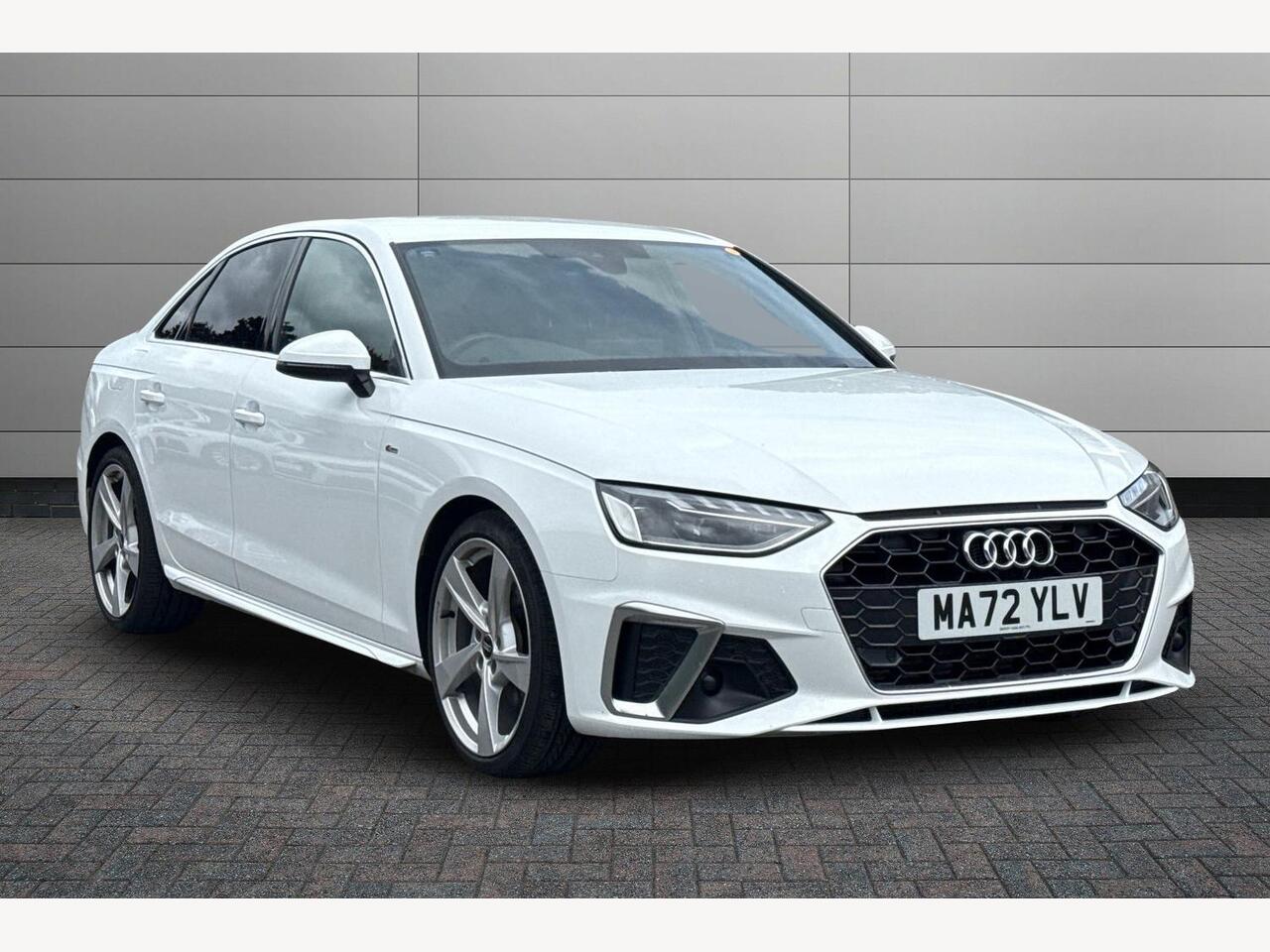 Main listing image - Audi A4
