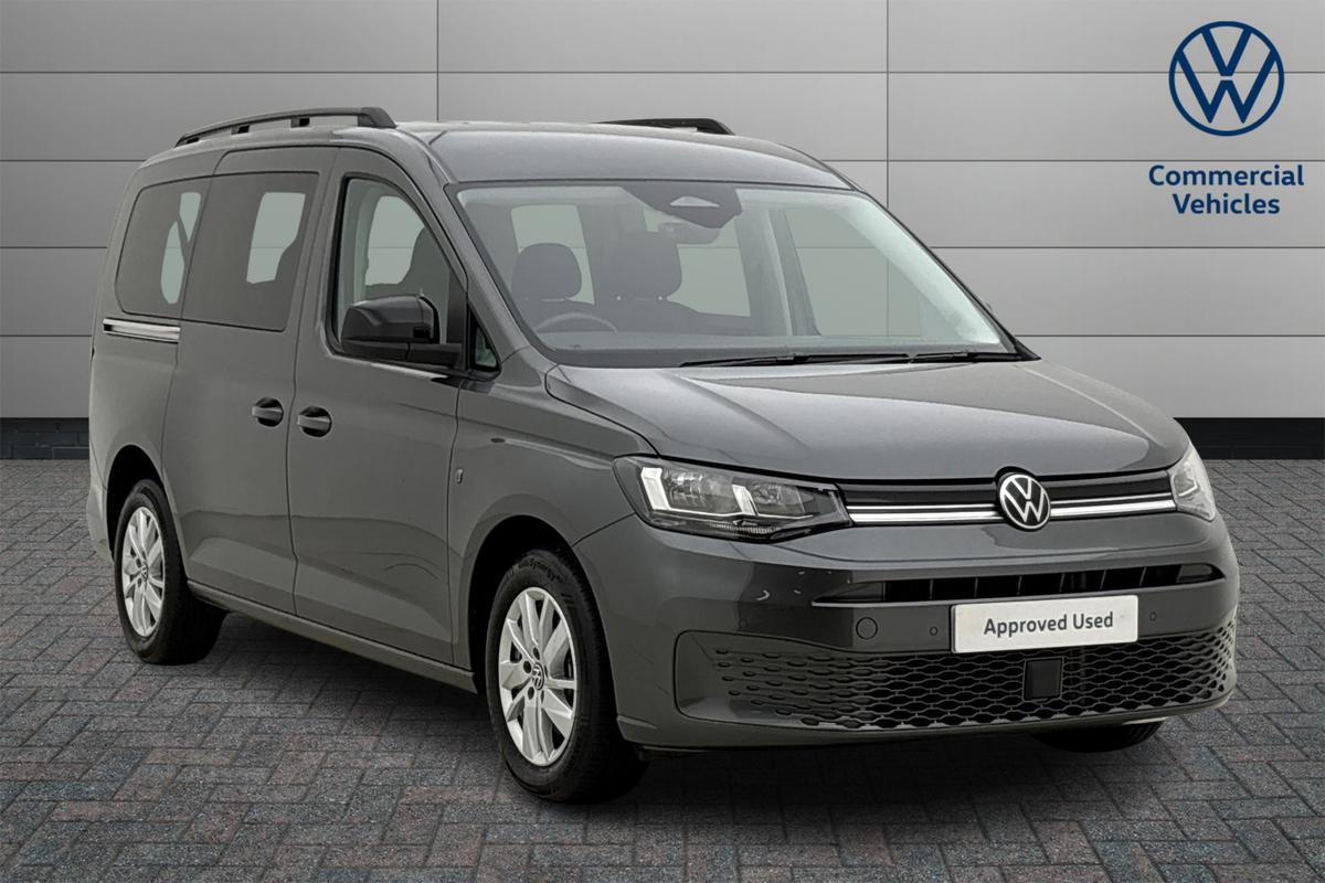 Main listing image - Volkswagen Caddy Maxi