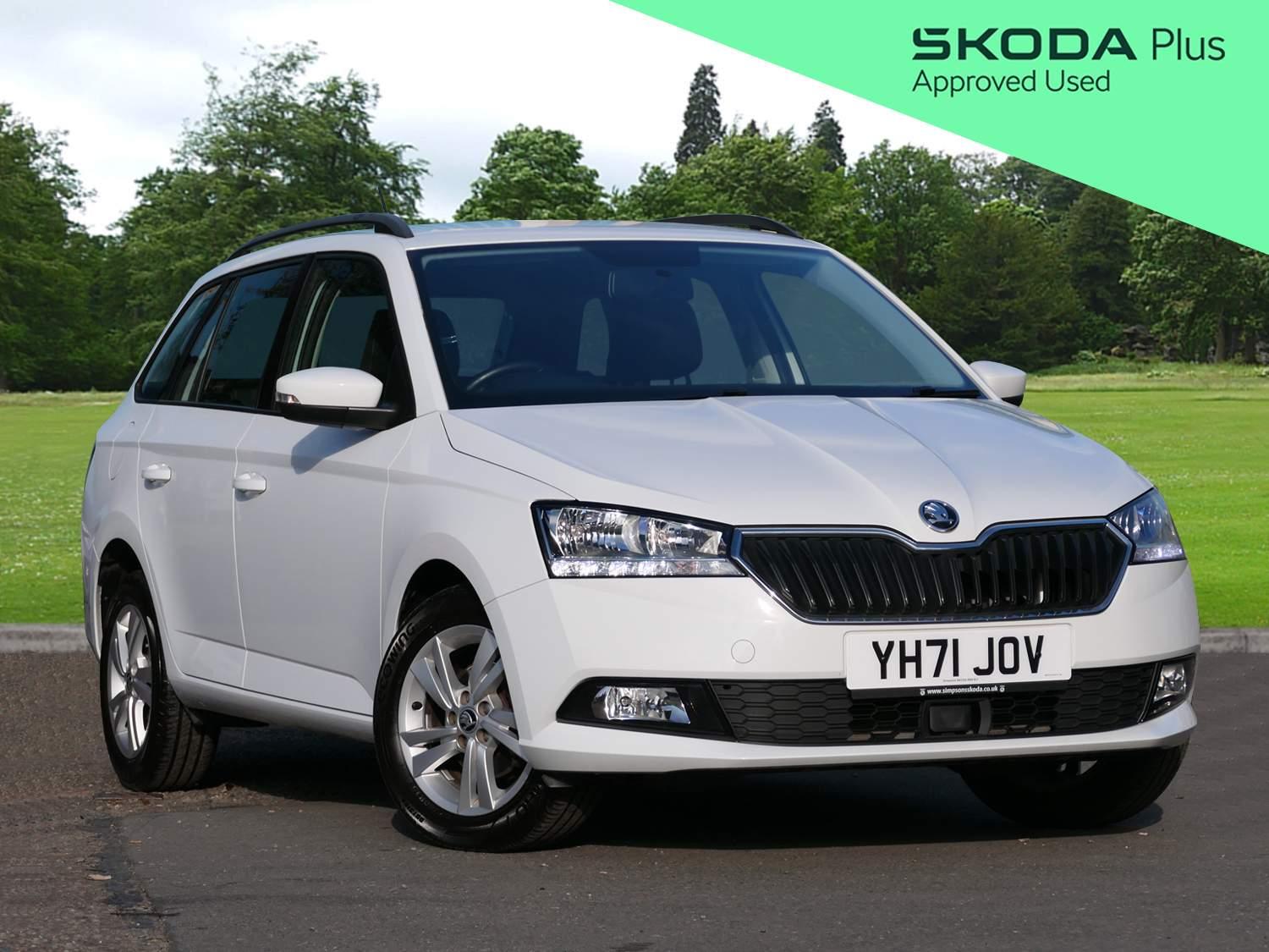 Main listing image - Skoda Fabia Estate