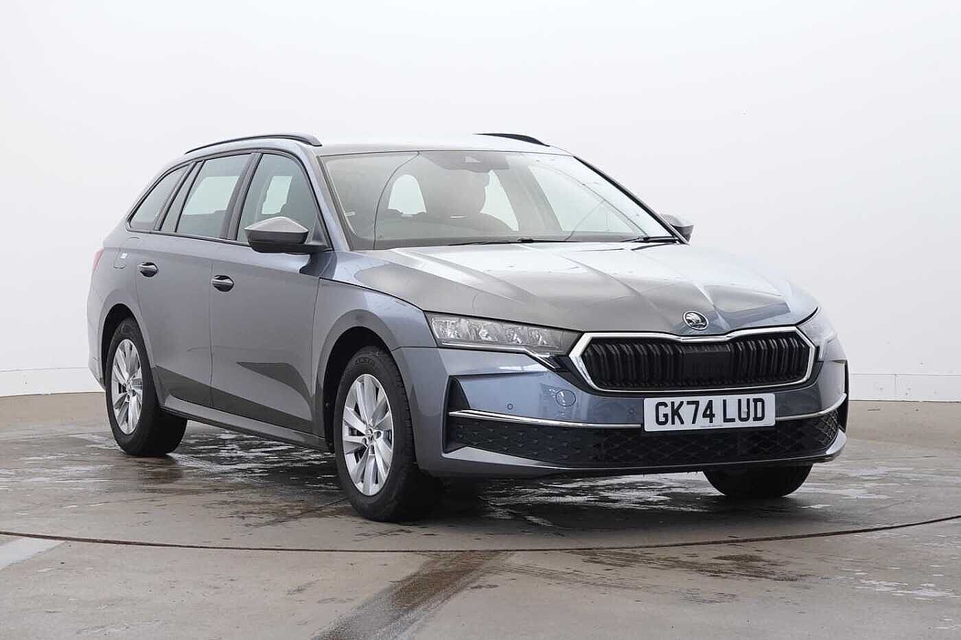 Main listing image - Skoda Octavia Estate