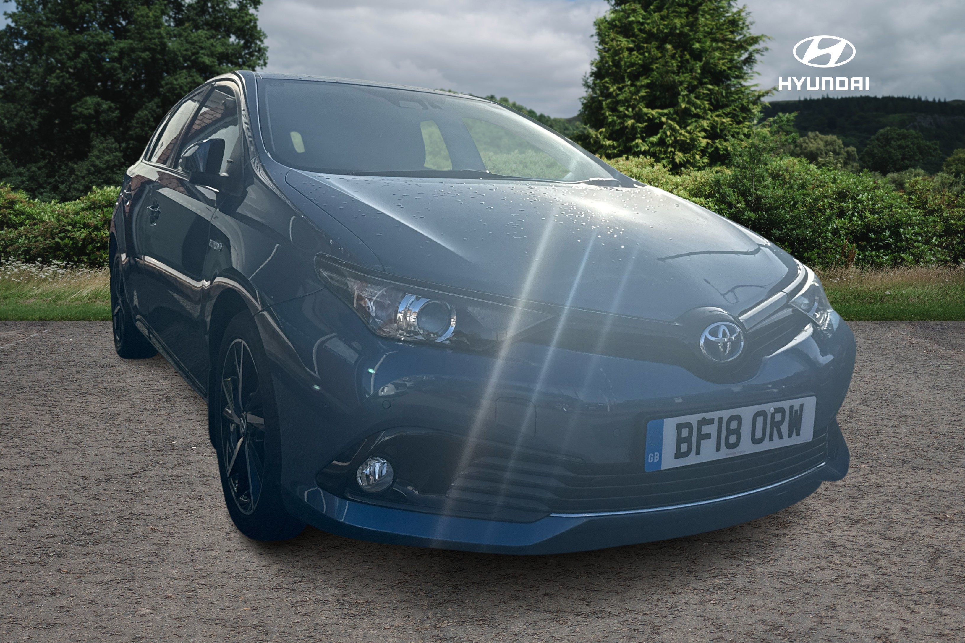 Main listing image - Toyota Auris