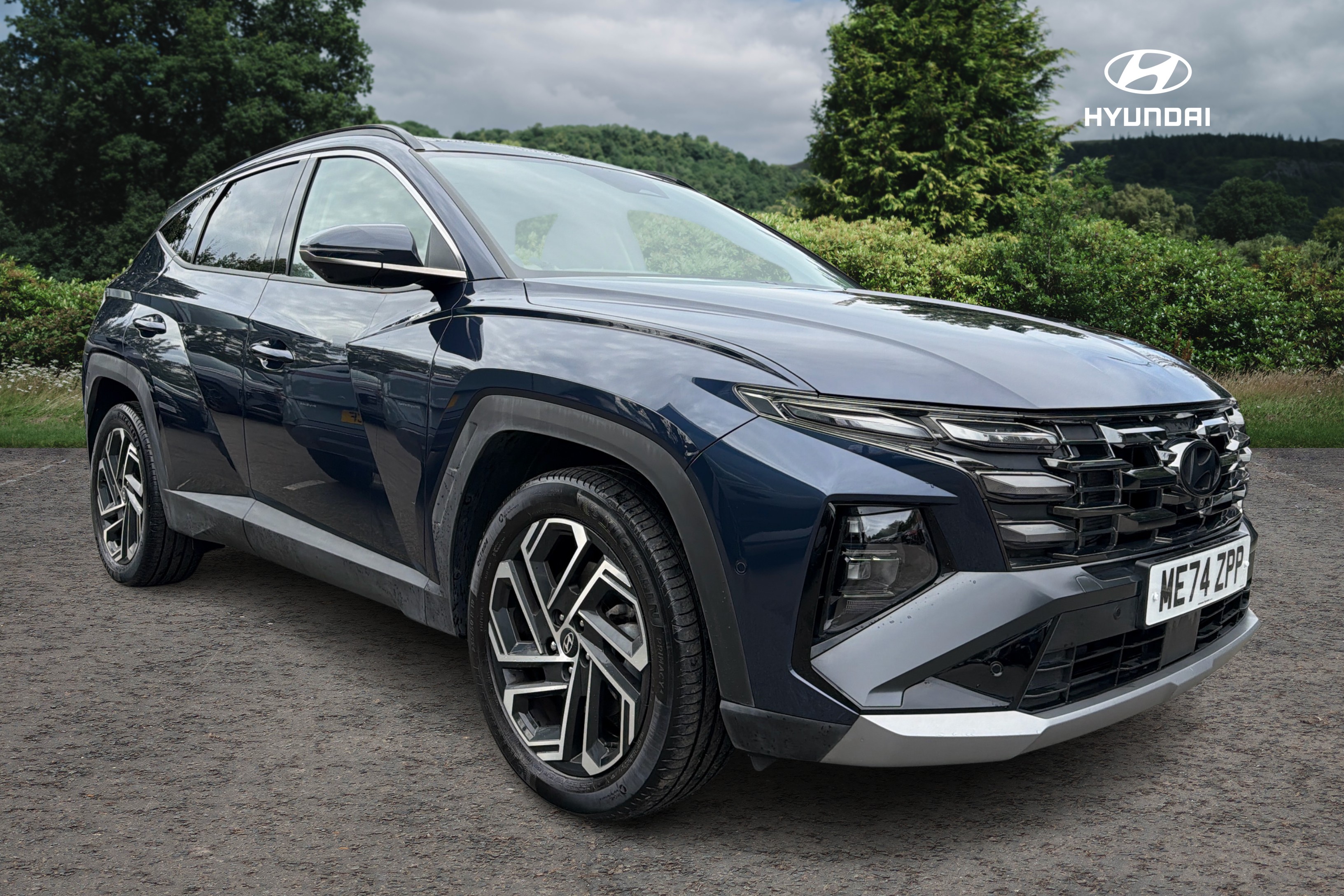 Main listing image - Hyundai Tucson