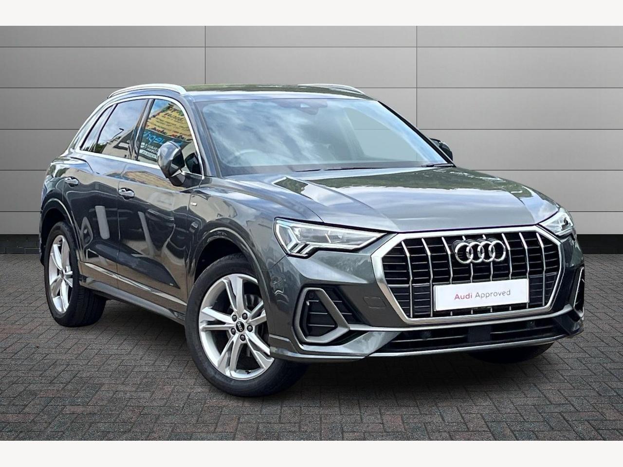 Main listing image - Audi Q3