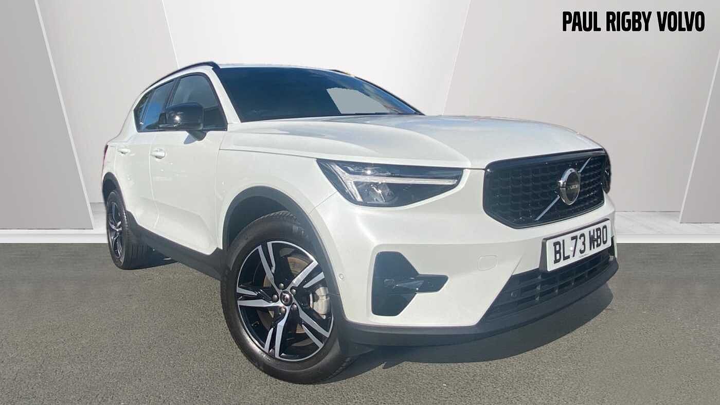 Main listing image - Volvo XC40