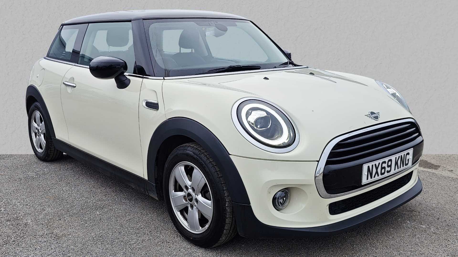 Main listing image - MINI Hatchback