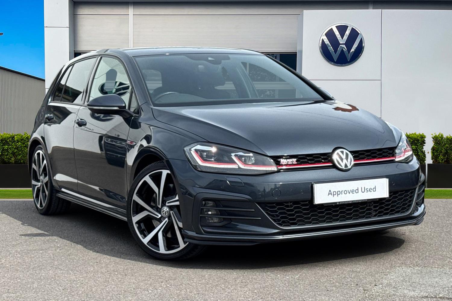 Main listing image - Volkswagen Golf GTI