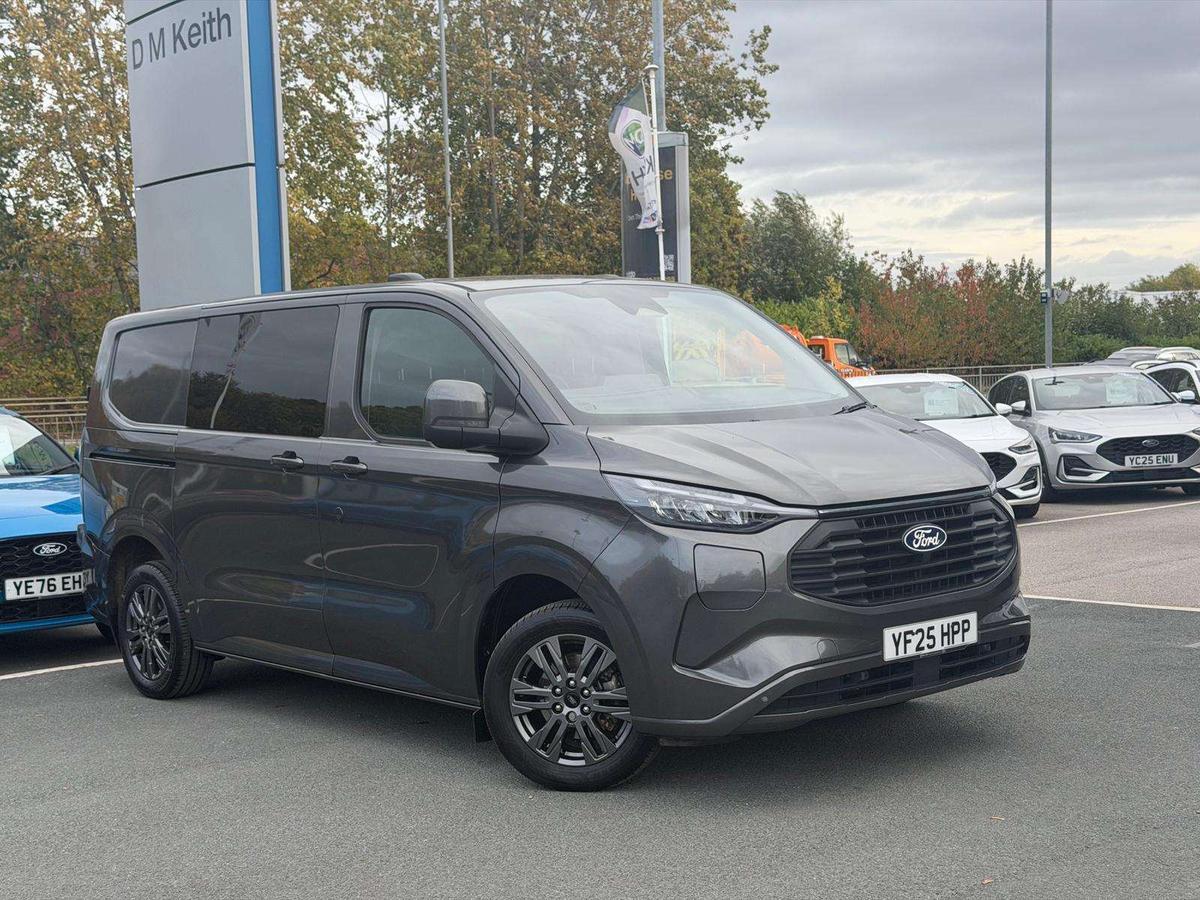 Main listing image - Ford Transit Custom