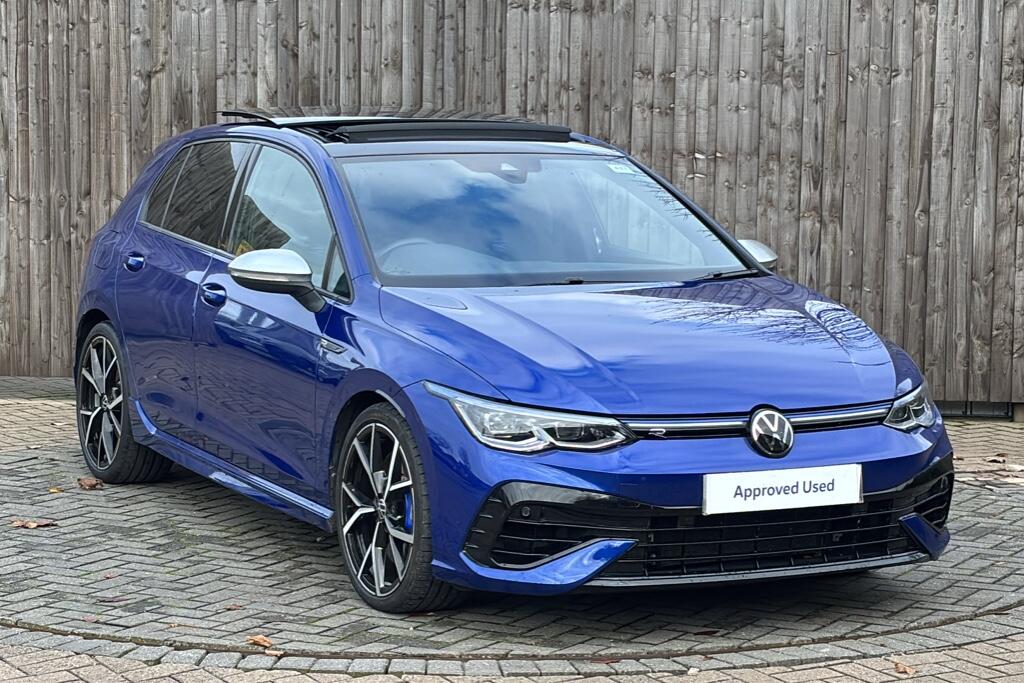 Main listing image - Volkswagen Golf R
