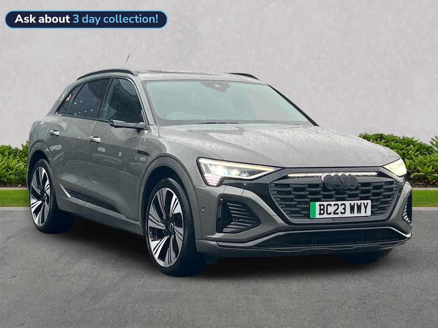 Main listing image - Audi Q8