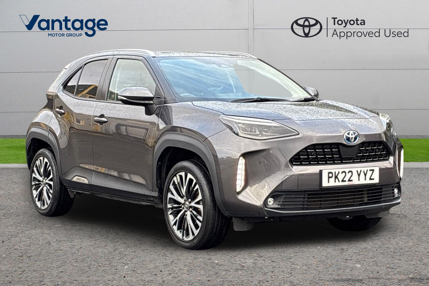 Main listing image - Toyota Yaris Cross