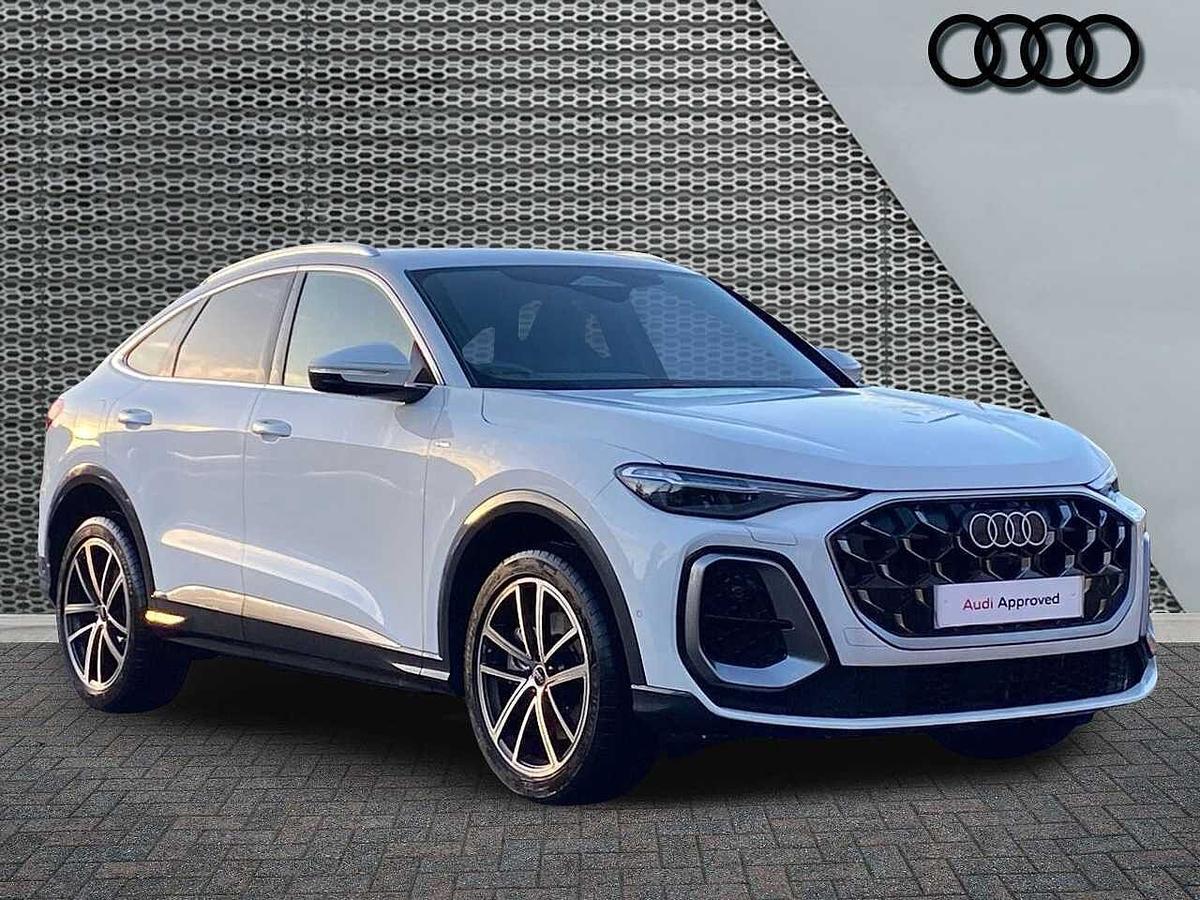 Main listing image - Audi Q5
