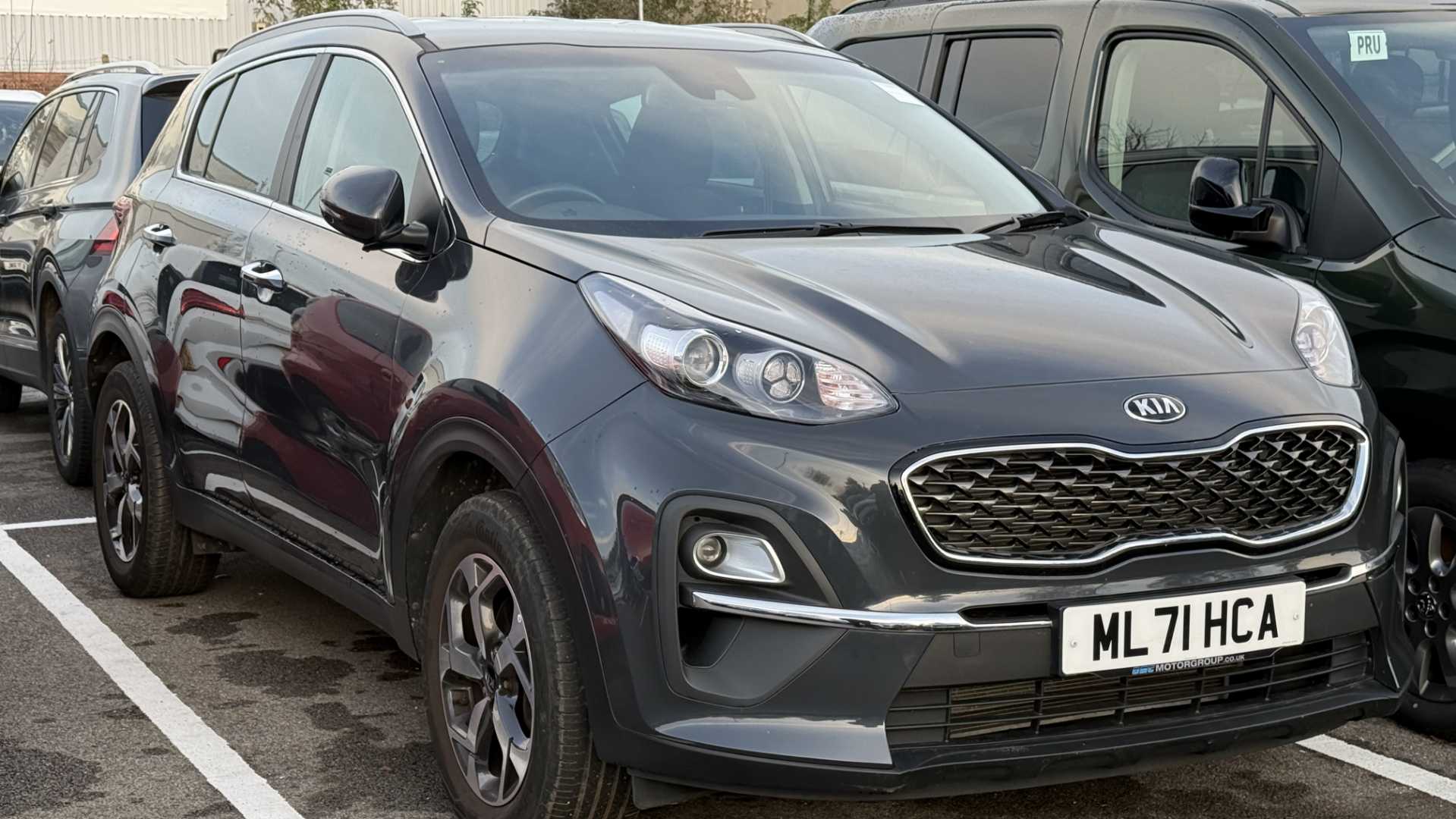 Main listing image - Kia Sportage