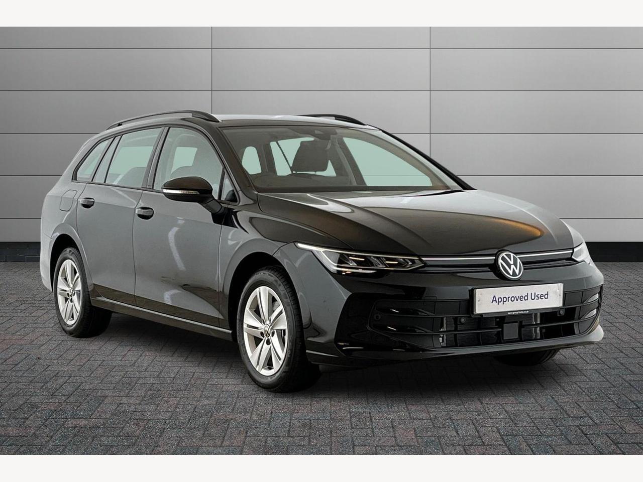 Main listing image - Volkswagen Golf