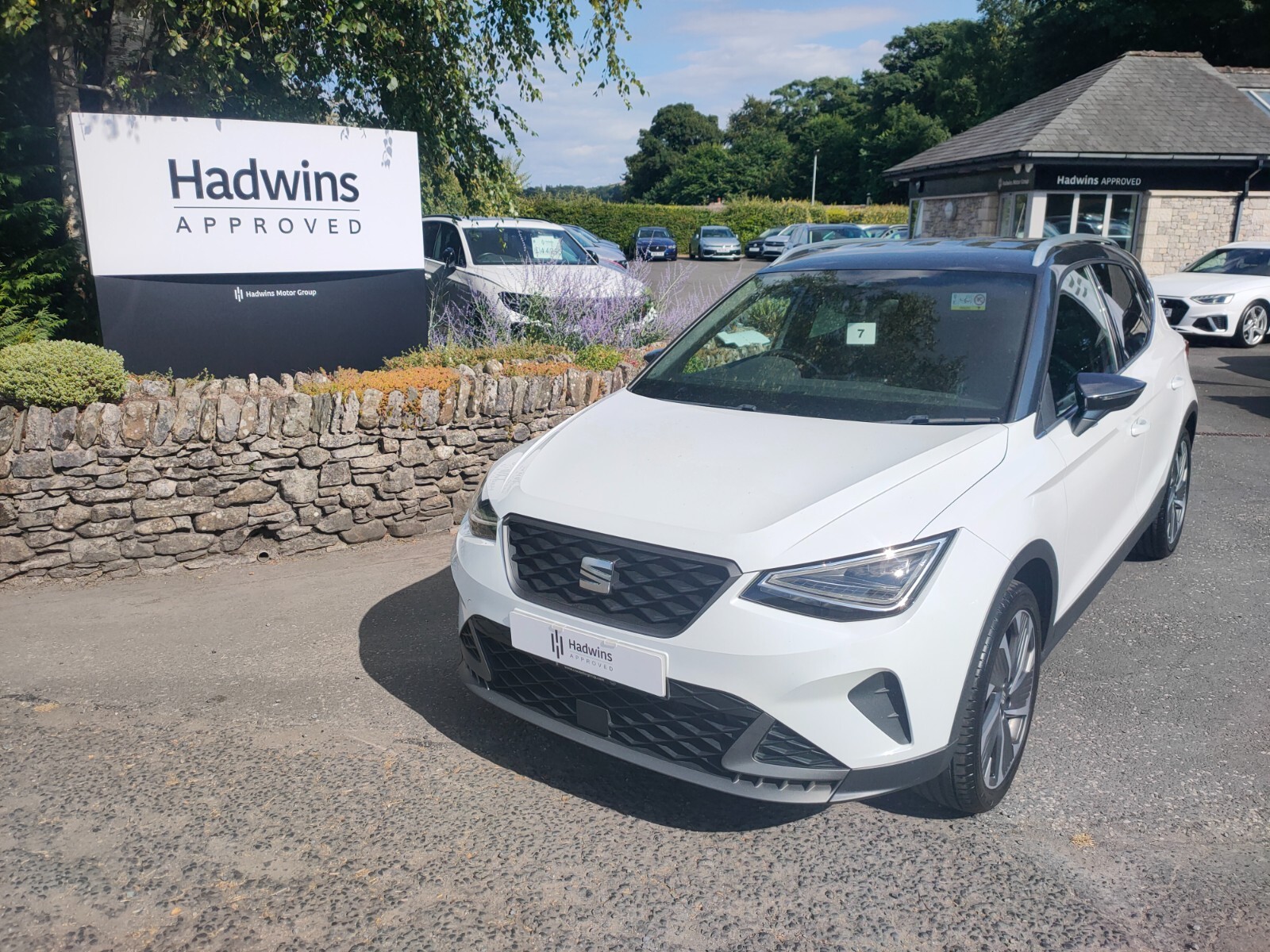 Main listing image - SEAT Arona
