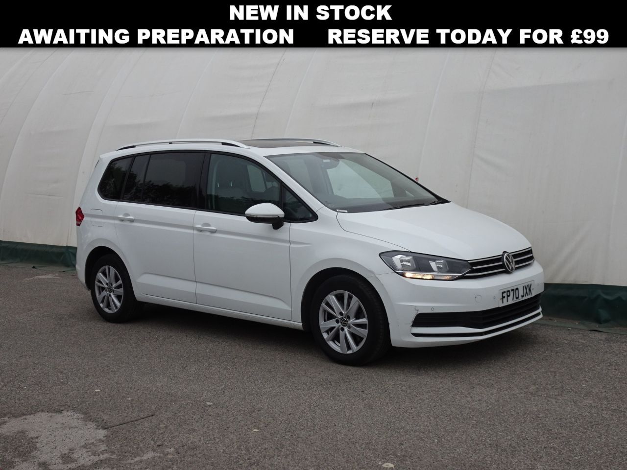 Main listing image - Volkswagen Touran