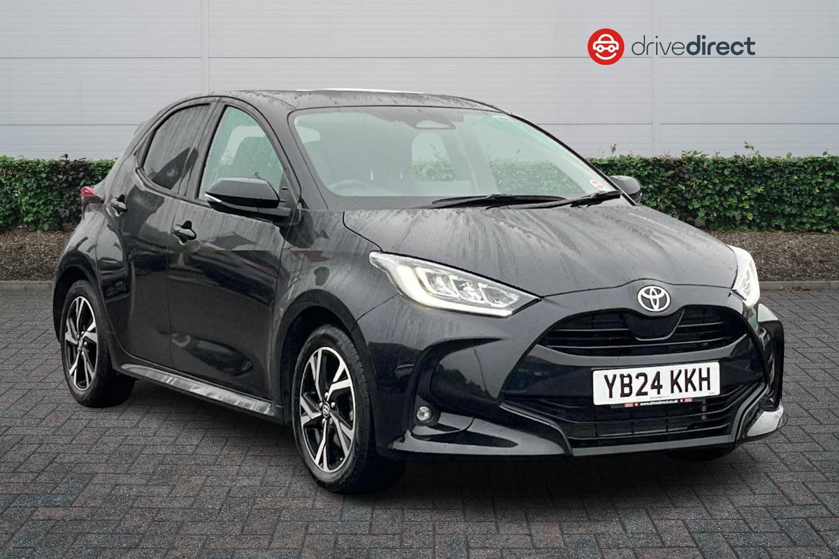 Main listing image - Toyota Yaris