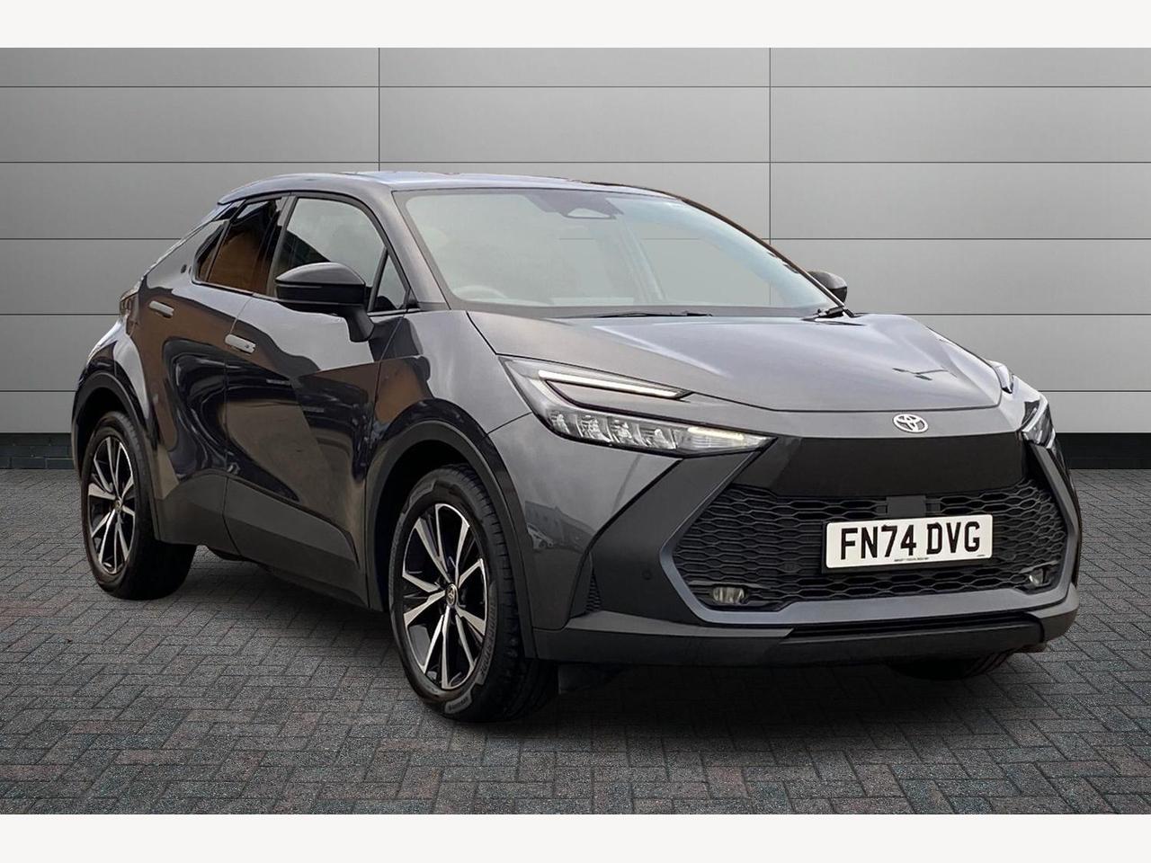 Main listing image - Toyota C-HR