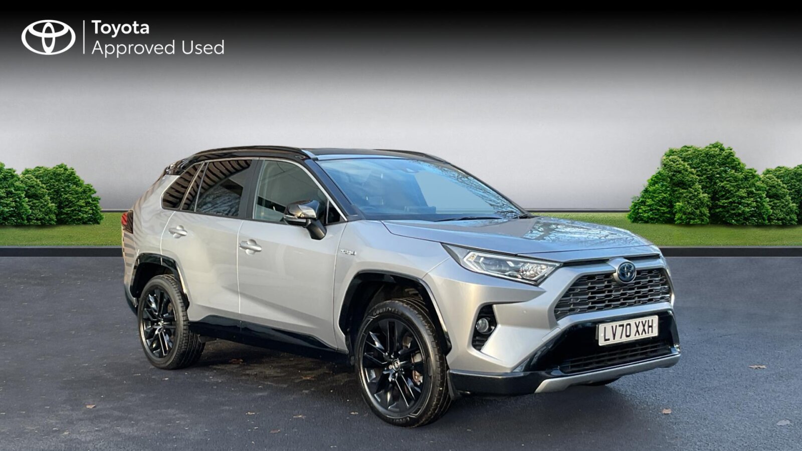 Main listing image - Toyota RAV4