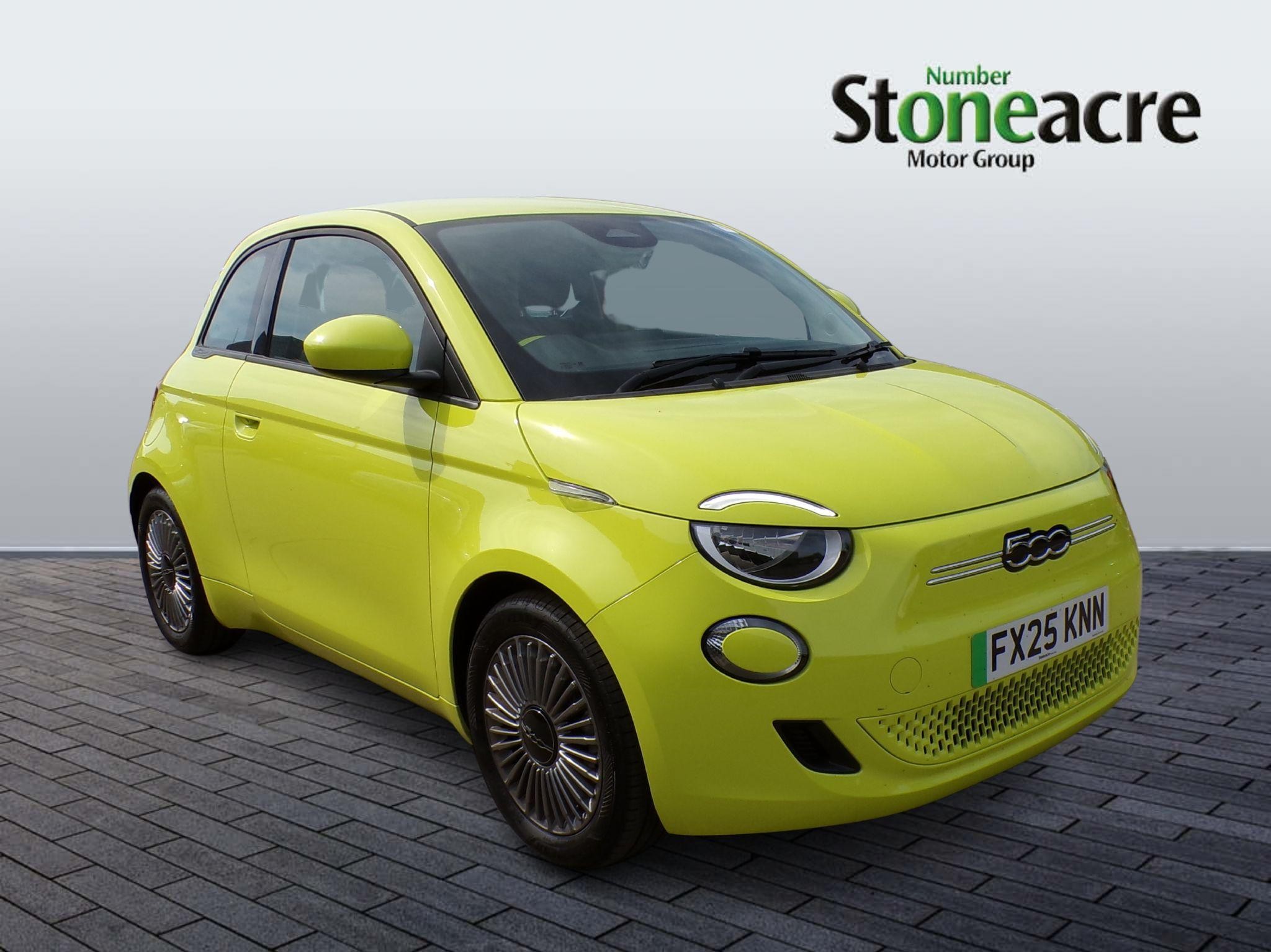 Main listing image - Fiat 500 Electric